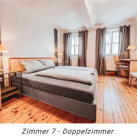 Am Markt * Gerolzhofen