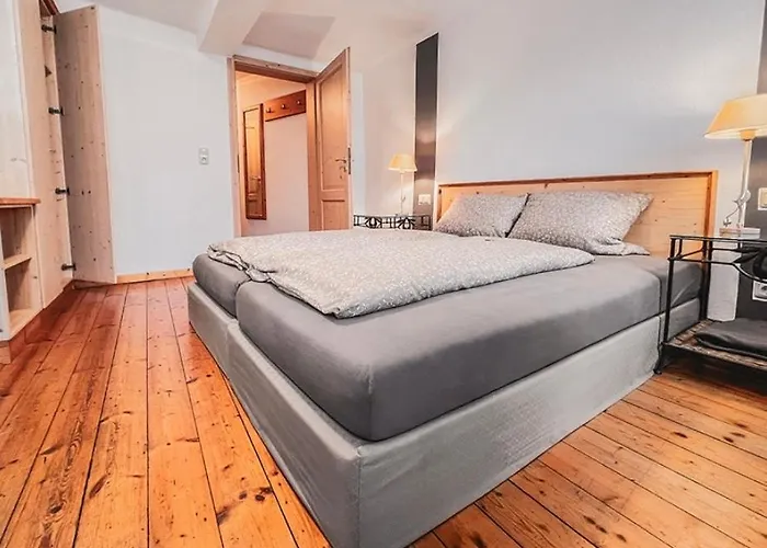 Hotel Weinstube Am Markt