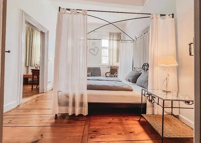Hotel Weinstube Am Markt *